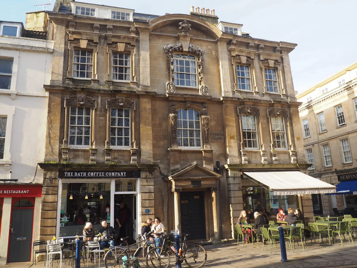 https://media.macandwen.com/images/posts/a-day-in-bath/E1Emdtx.webp