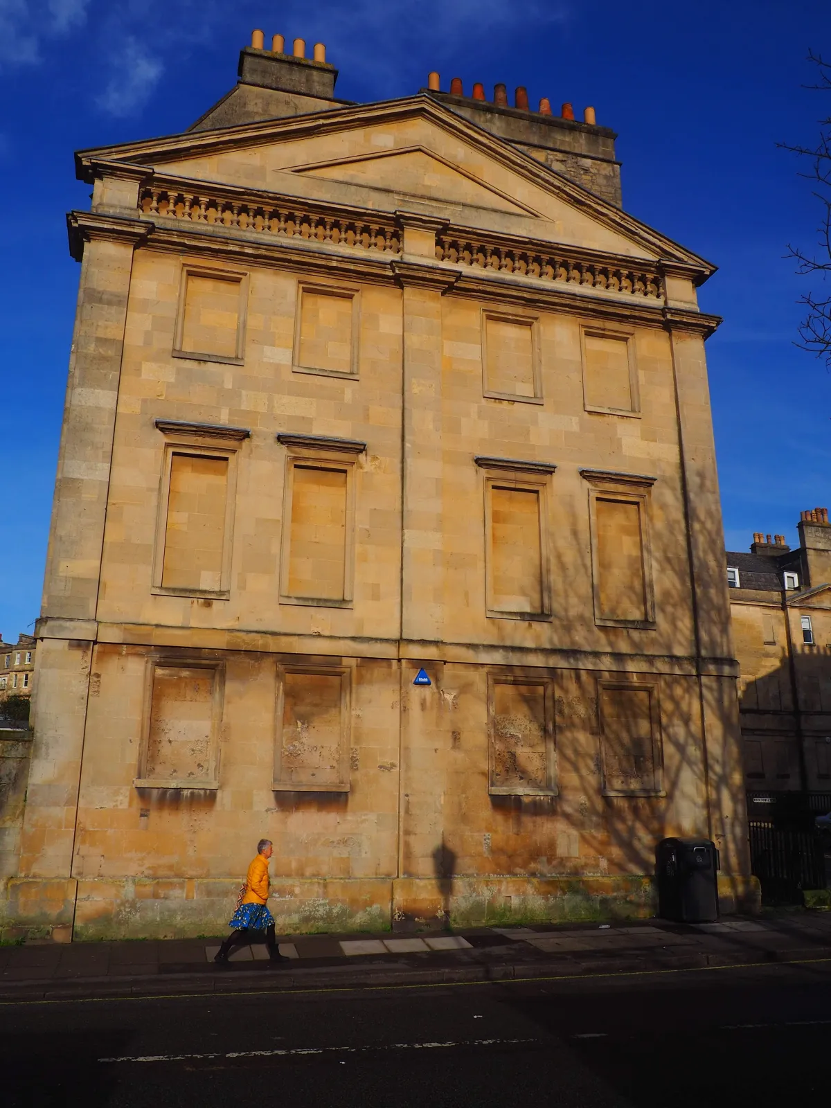 https://media.macandwen.com/images/posts/a-day-in-bath/MhVVjWR.webp