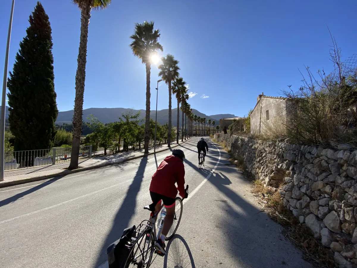 cycling in jalon valley